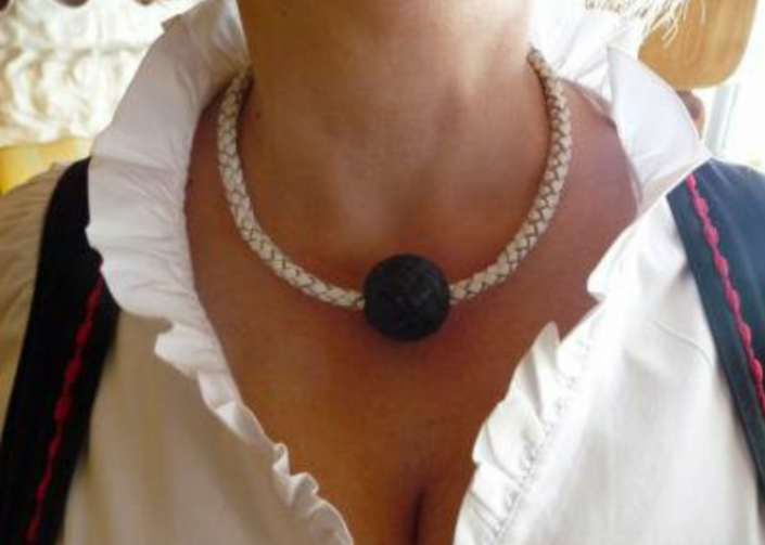 Collier